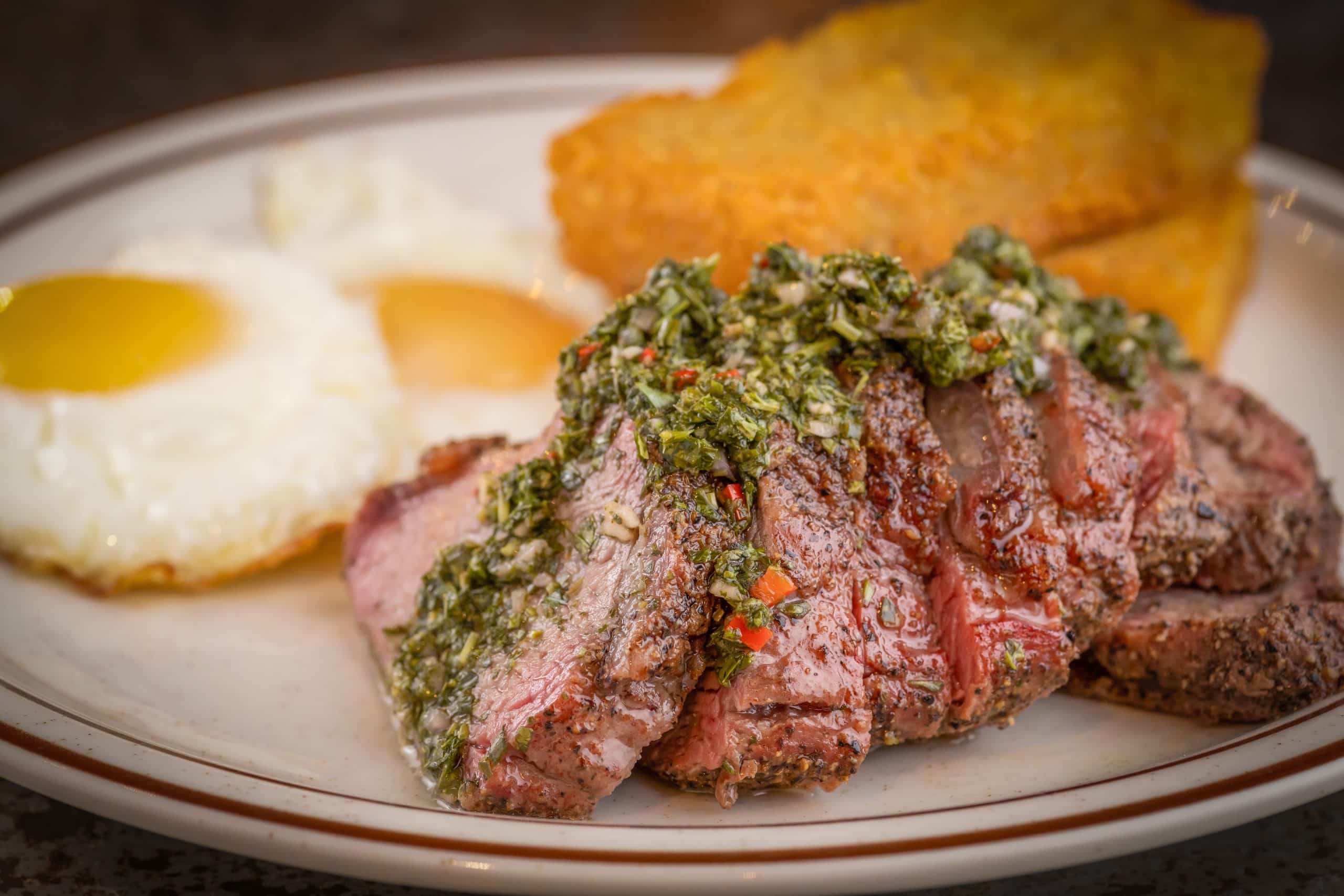 michael symon las vegas restaurants - Las Vegas BBQ restaurant